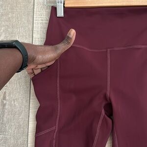 High Waisted Athletic Leggings with Side  Pockets - Maroon